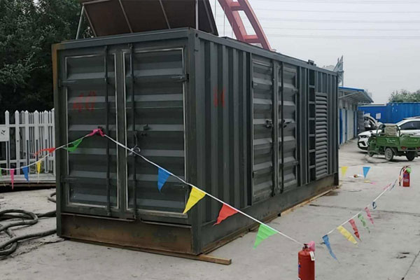 蒸湘发电机租赁空气滤清器多久更换一次?